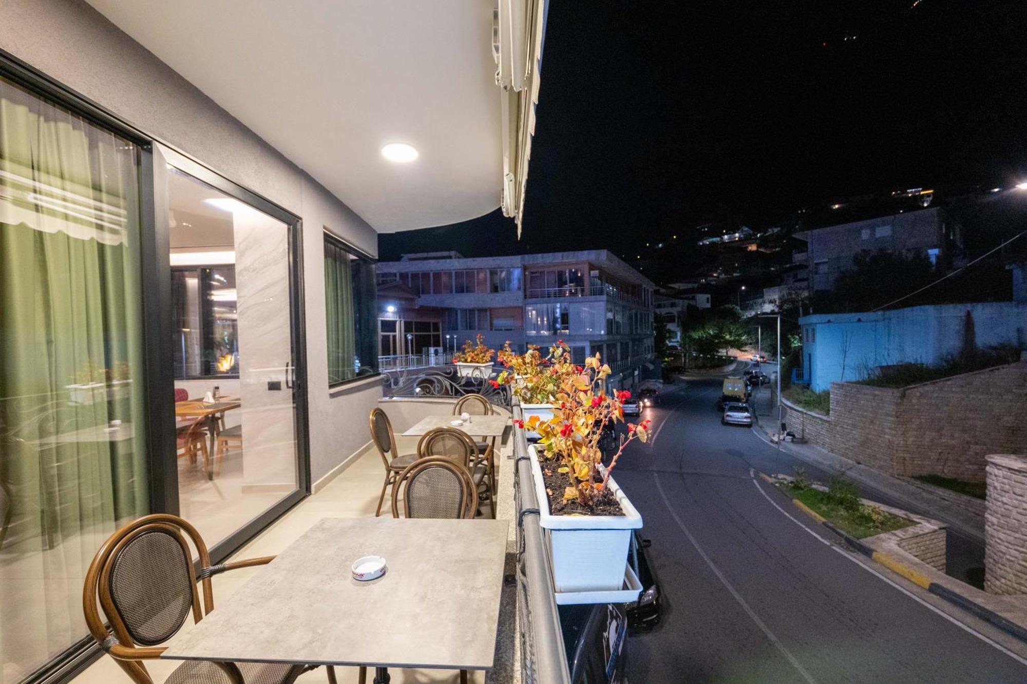 Hotel Dior Krujë Zewnętrze zdjęcie