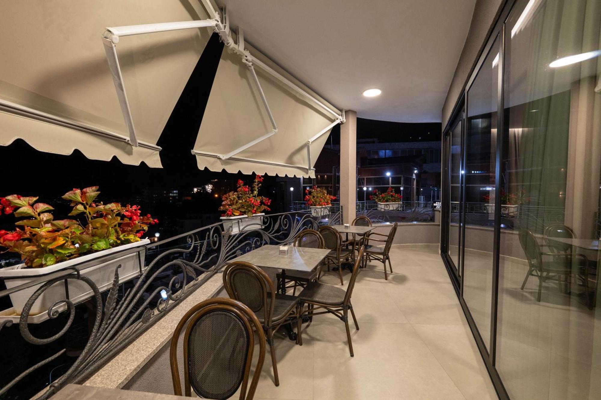 Hotel Dior Krujë Zewnętrze zdjęcie
