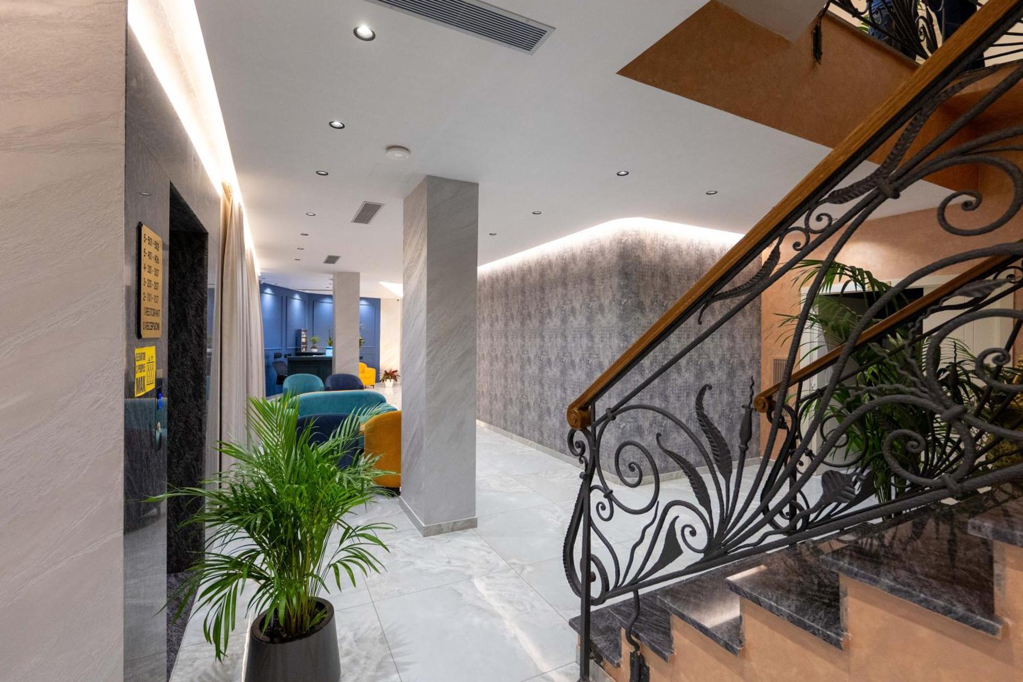 Hotel Dior Krujë Zewnętrze zdjęcie