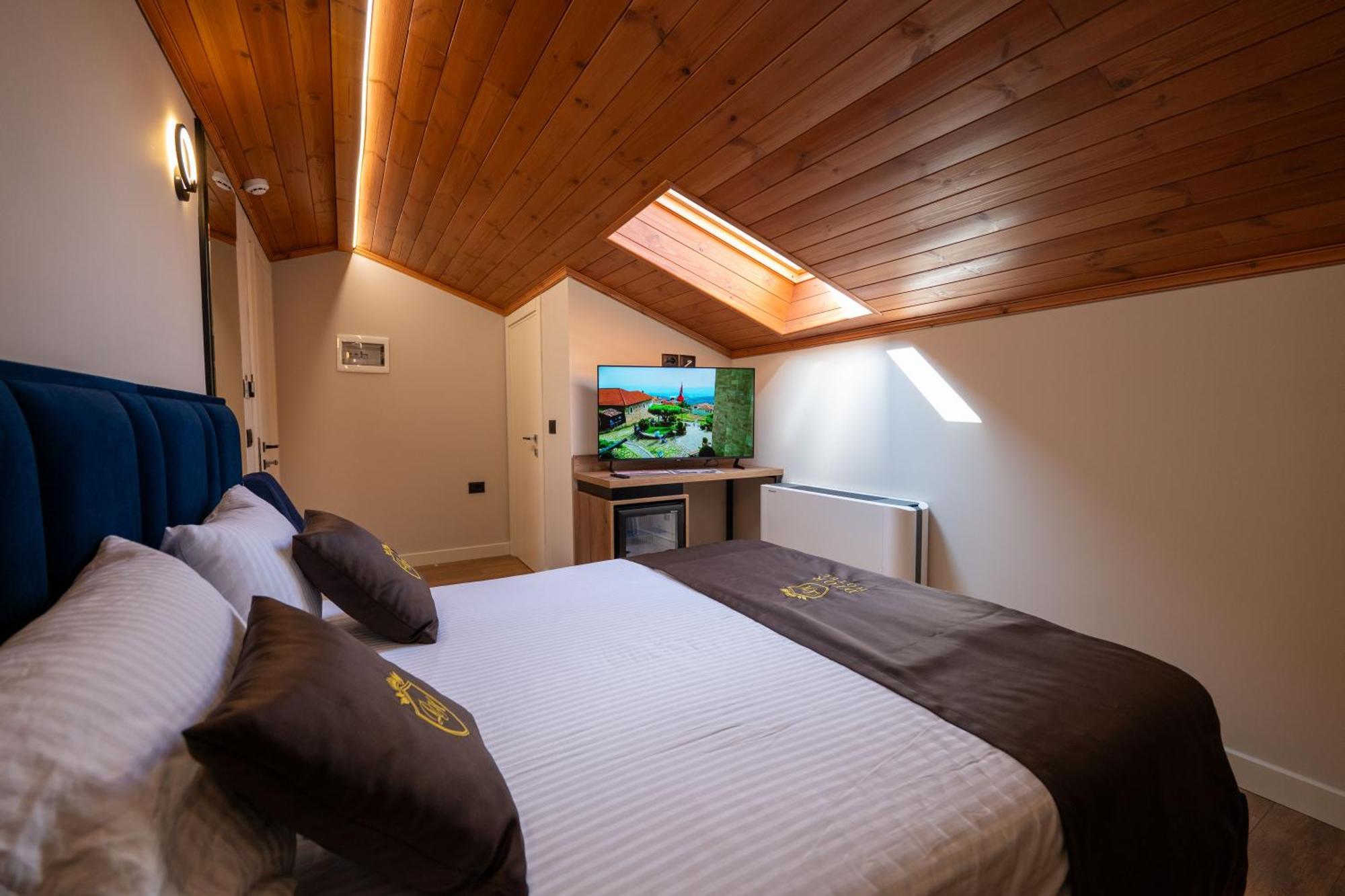 Hotel Dior Krujë Zewnętrze zdjęcie