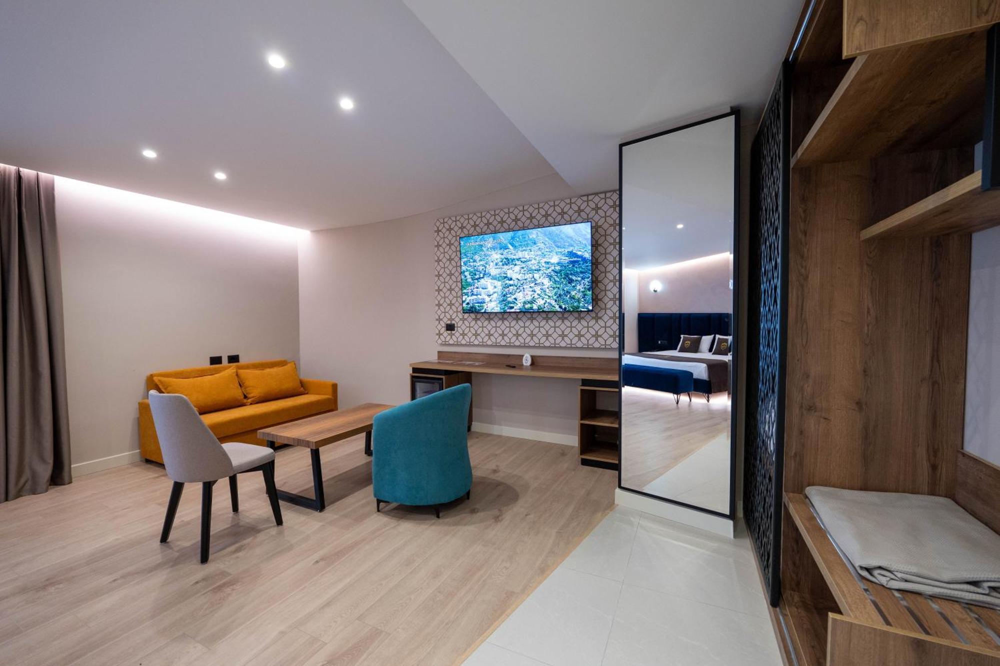 Hotel Dior Krujë Zewnętrze zdjęcie
