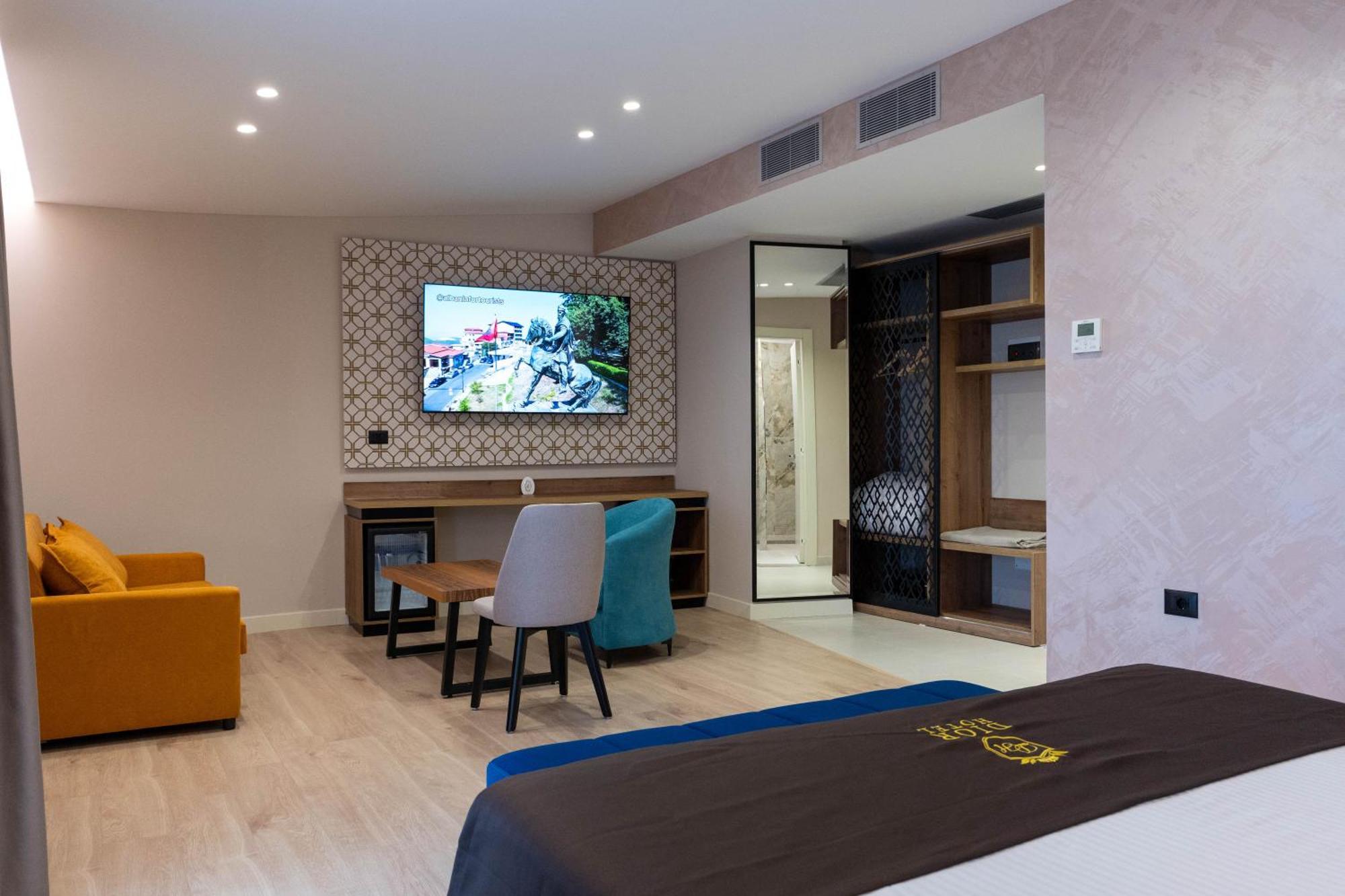 Hotel Dior Krujë Zewnętrze zdjęcie