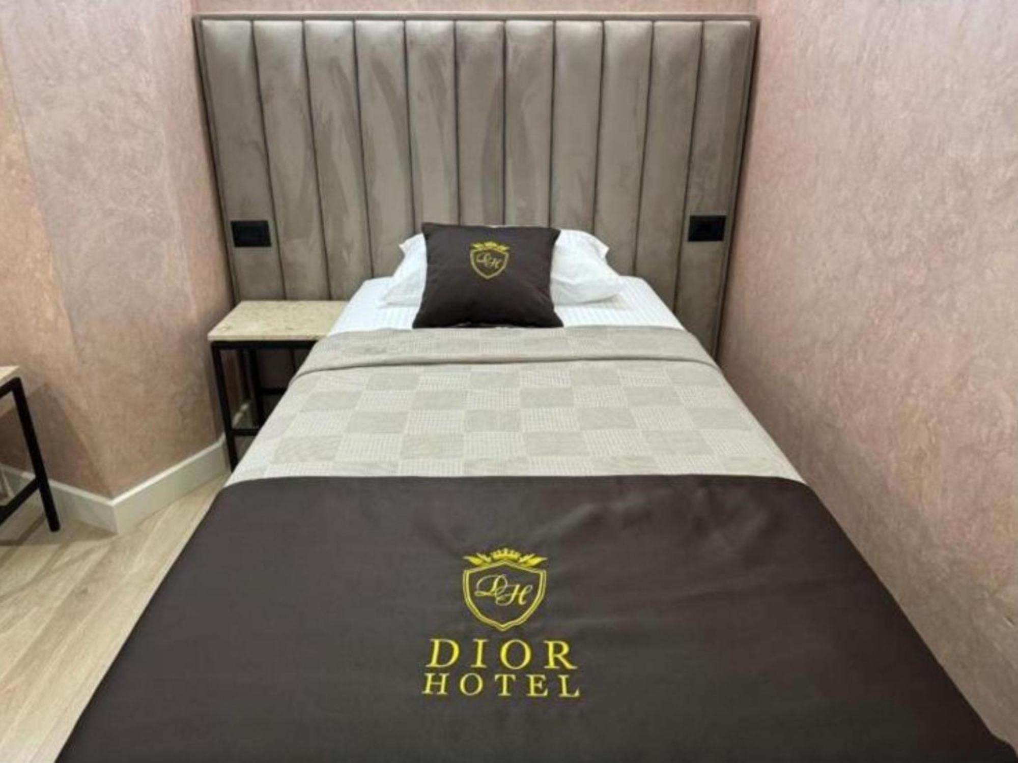 Hotel Dior Krujë Zewnętrze zdjęcie